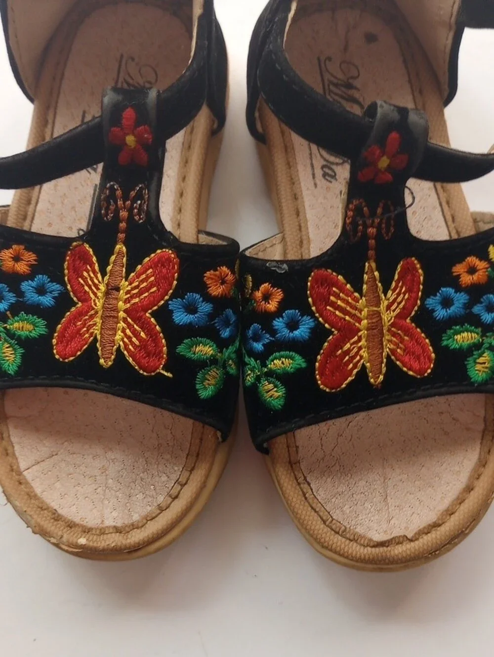 Made In Mexico Black Velvet Toddler Girl Embroidered Butterfly Flower Sandals 7